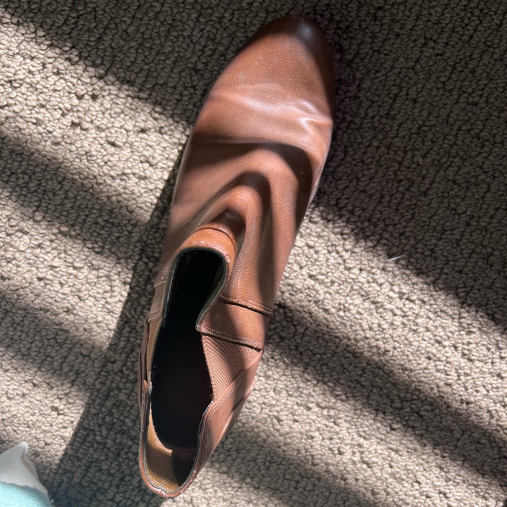 Brown boots